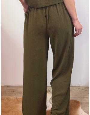 Pantalon large large Manava de Molly Bracken. Taille semi-élastique et matière texturée. Référence G900DE