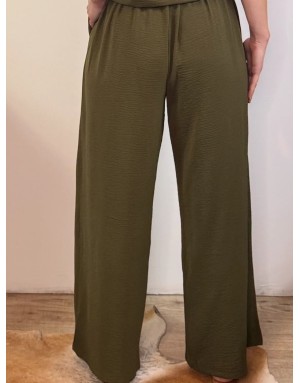 Pantalon large large Manava de Molly Bracken. Taille semi-élastique et matière texturée. Référence G900DE