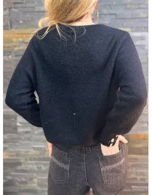 Pull en baby alpaga noir , col en rond et détail boutons strassés - Sélection Samsara