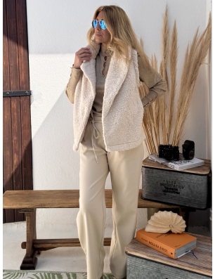 Long gilet beige en fausse fourrure de mouton, Molly bracken, référence T1932CH