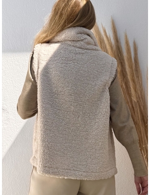 Long gilet beige en fausse fourrure de mouton, Molly bracken, référence T1932CH