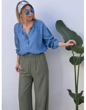 La blouse Apryl de Molly Bracken est une blouse fluide 100% lyocell, effet denim - Référence : Z622DE