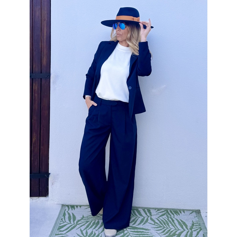 Pantalon large navy Molly bracken, référence T1637CN, se porte en ensemble avec le blazer Andy