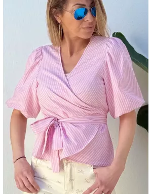 blouse chemise forme cache-coeur, coloris rose tendre avec rayures blanches, 60% coton, manches ballons - Référence : T1989DP