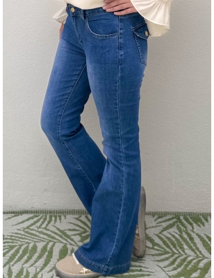 Denim taille haute, coupe flare, jambes évasées, Molly bracken, référence E1696CH