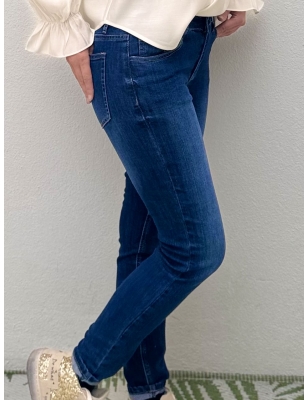 Denim taille semi-haute, coupe slim, jambes ajustées, Molly bracken, référence E1695CH