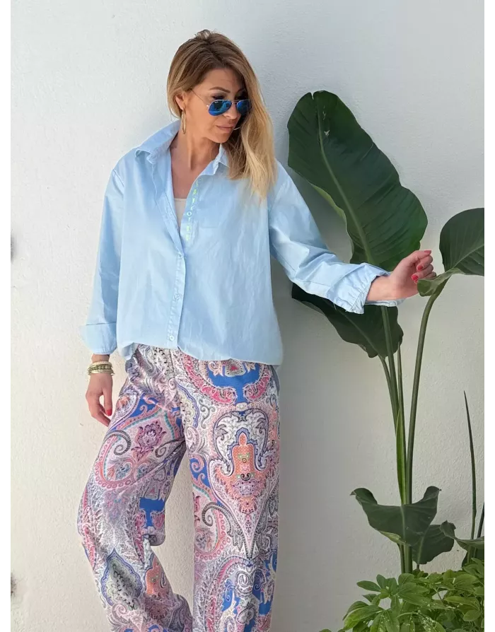 Chemise masculine, broderie LOVE YOU, coloris bleu, 100% coton, manches longues- Référence : Wellton
