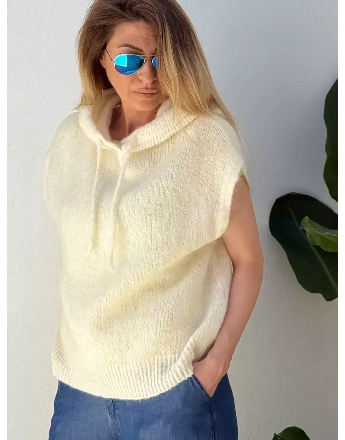 Pull mohair sans manches et capuche, blanc cassé- Sélection Samsara