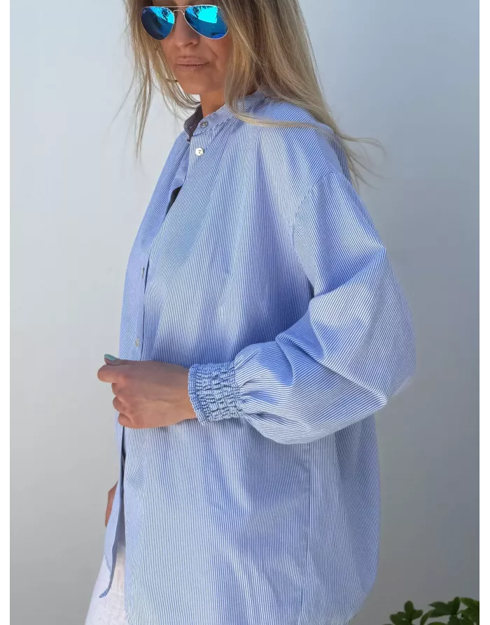 Chemise fantaisie, 100% coton, col officier, manches longues poignets élastiqués, patch bonheur - Référence : Carola