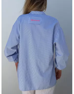 Chemise fantaisie, 100% coton, col officier, manches longues poignets élastiqués, patch bonheur - Référence : Carola