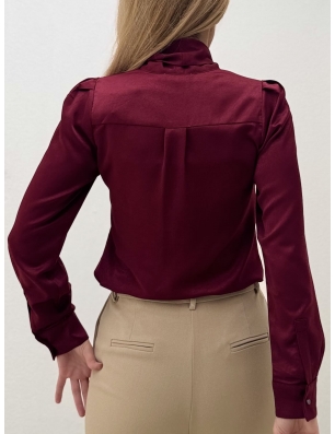 Chemisier satiné Molly Bracken, col lavallière à nouer, couleur bordeaux, référence R1327CH