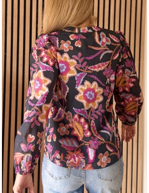 Blouse imprimé floral coloré Molly Bracken, plastron brodé en poitrine, manches longues élastiquées, référence Z508CN