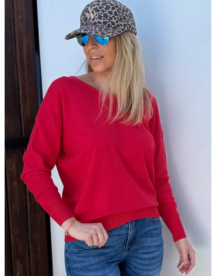 Pull fantaisie, large encolure, v dans le dos avec noeud, fils lurex, coloris rouge,  Molly Bracken - Référence : E1759DN