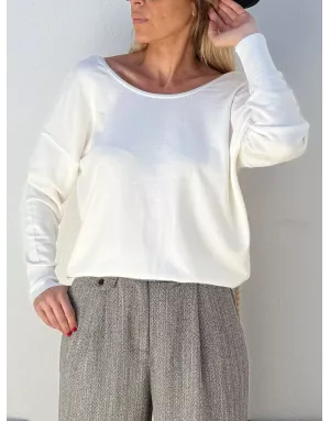 Pull fantaisie, large encolure, v dans le dos avec noeud, fils lurex, coloris blanc cassé,  Molly Bracken - Référence : E1759DN