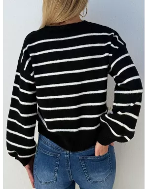 Pull marinière Molly Bracken, fantaisie coeur en poitrine,  blanc et noir - Référence : LA1780DN