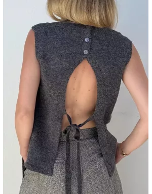 Pull sans manches Molly Bracken, dos ajouré, coloris gris foncé, référence EF1582DN