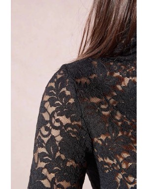 Sous pull col montant, entièrement ajouré en dentelle, manches longues, coloris noir,  Molly Bracken - Référence : EF1531DN