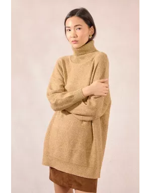 Pull long et oversize Molly Bracken, parsemé de sequins, coloris beige camel, référence T1921DN