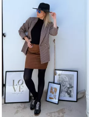 Jupe courte Molly Bracken, effet daim, coloris marron, ref T2136DH