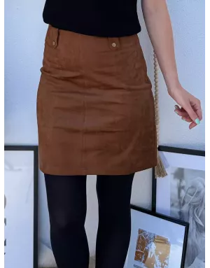 Jupe courte Molly Bracken, effet daim, coloris marron, ref T2136DH