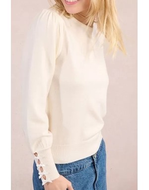 Pull fantaisie, encolure ronde, noeuds fantaisies, coloris blanc cassé  Molly Bracken - Référence : LA1840DN