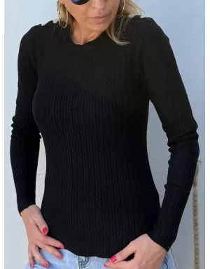 Pull maille torsadée, coupe ajustée, coloris noir, boutonnière aux épaules, Molly Bracken - Référence : LA906DN