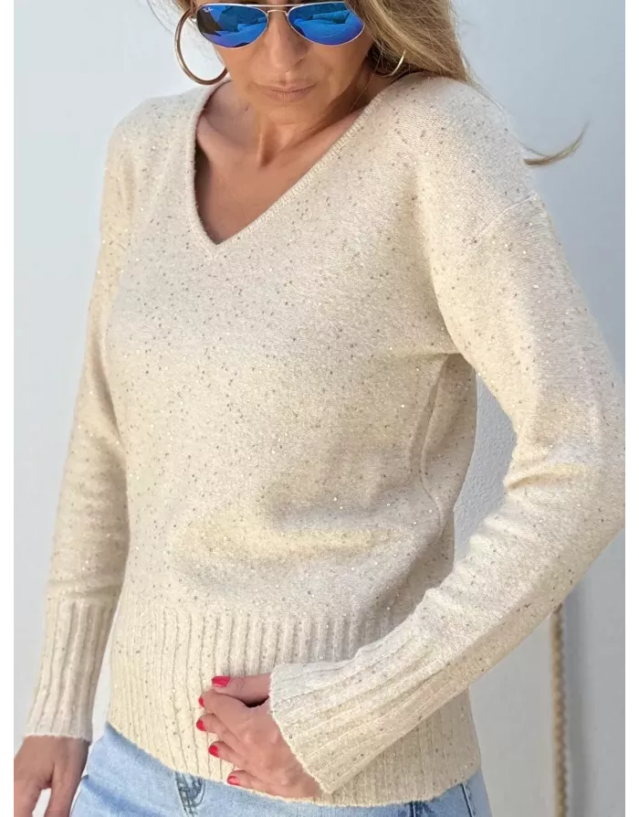 Pull fantaisie en maille, parsemé de fins sequins, fils lurex, coloris crème, Molly Bracken - Référence: LA1590DN