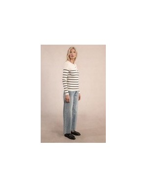 Pull fin rayé, maille côtelée, manches longues, encolure festonné, coloris écru/navy  Molly Bracken - Référence : LA1834DN