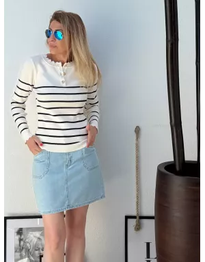 Pull fin rayé, maille côtelée, manches longues, encolure festonné, coloris écru/navy  Molly Bracken - Référence : LA1834DN