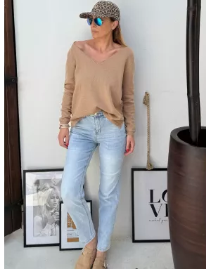 Pull maille pailletée Molly Bracken, col v, coloris beige, référence LA1832DN