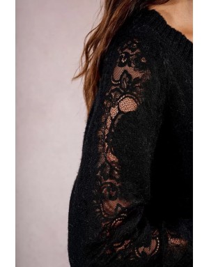 Pull maille avec laine Molly Bracken, manches ajourées insert de dentelle, coloris noir, référence E1740DN