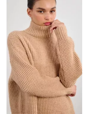 Pull épais, maille tricotée carrée, col cheminée, coloris beige camel, Lili Sidonio - Référence : ML10DH