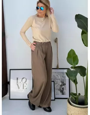 Pull fantaisie, encolure ronde, perles nacrées décoratives, coloris beige,  Molly Bracken - Référence : E998DN beige