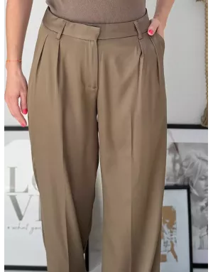 Pantalon taille haute, forme large à pinces, Molly Bracken, coloris kaki- Référence : R730DN