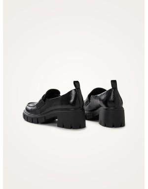 Mocassins noirs Dorothée, effet cuir vieilli, talon et semelle épaisse crantée, Vanessa WU - MO2718NR