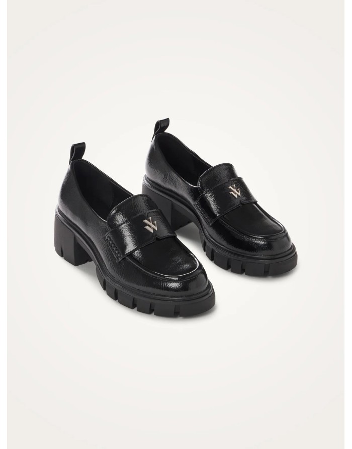 Mocassins noirs Dorothée, effet cuir vieilli, talon et semelle épaisse crantée, Vanessa WU - MO2718NR