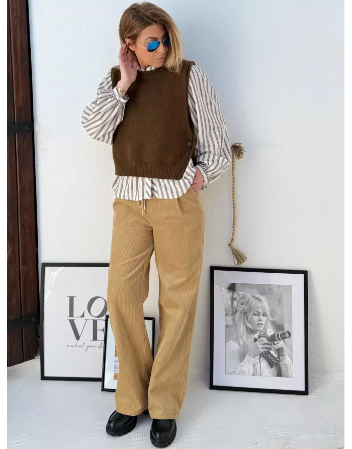 Pantalon large en velours finement côtelé Molly Bracken, taille haute en élastique, couleur camel - Référence : TL461DH
