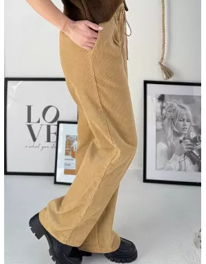 Pantalon large en velours finement côtelé Molly Bracken, taille haute en élastique, couleur camel - Référence : TL461DH