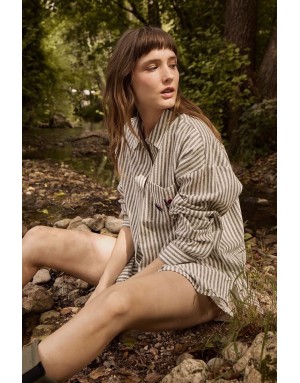 Chemise longue à rayures light kaki et blanc cassé de Molly Bracken, tissu coton et lin -  Référence ZP117EE