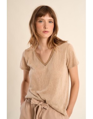 Tee-shirt d'aspect lin à encolure fantaisie en V Molly Bracken, coloris beige - Référence : T427EP