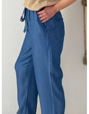 Pantalon coupe carotte jogpant Molly Bracken, 100% lyocell, taille haute élastiquée, coloris jean mid blue -  Référence ZP126EE