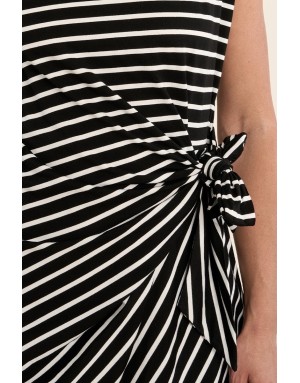 Robe courte rayée Molly Bracken, noire et blanche, nouable à la taille -  Référence T2218EP