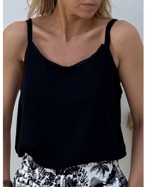 Top caraco fines bretelles Molly Bracken, coloris noir, détail dentelle festonnée - Référence : G969EE