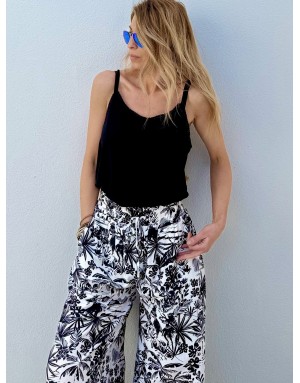 Top caraco fines bretelles Molly Bracken, coloris noir, détail dentelle festonnée - Référence : G969EE