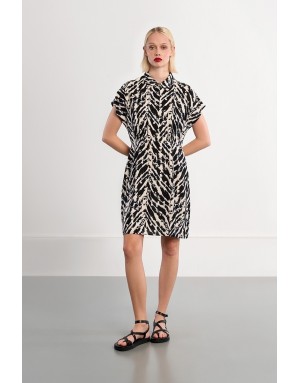 Robe chemise courte imprimée Lili Sidonio by Molly Bracken, manches courtes - Référence LAL644E