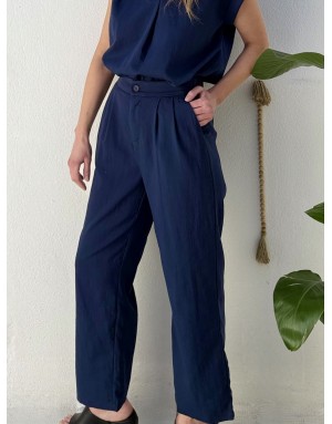 Pantalon droit taille haute, coloris Navy, se porte avec le top G941EP - Référence G982EP