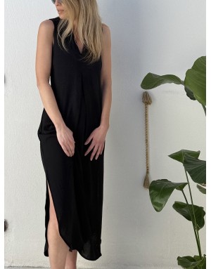 Robe longue Molly Bracken, forme trapèze, tissu noir texturé, sans manches -  Référence G971EE