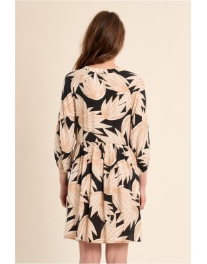 Robe fluide Molly Bracken, démarcation sous poitrine, imprimé végétal élégant, manches 3/4 amples -  Référence T1882EP