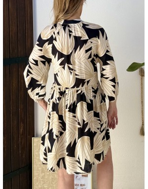 Robe fluide Molly Bracken, démarcation sous poitrine, imprimé végétal élégant, manches 3/4 amples -  Référence T1882EP