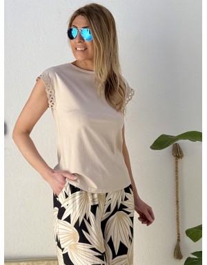 Tee-shirt basique avec détail couture Molly Bracken, coloris beige- Référence : T1783EP